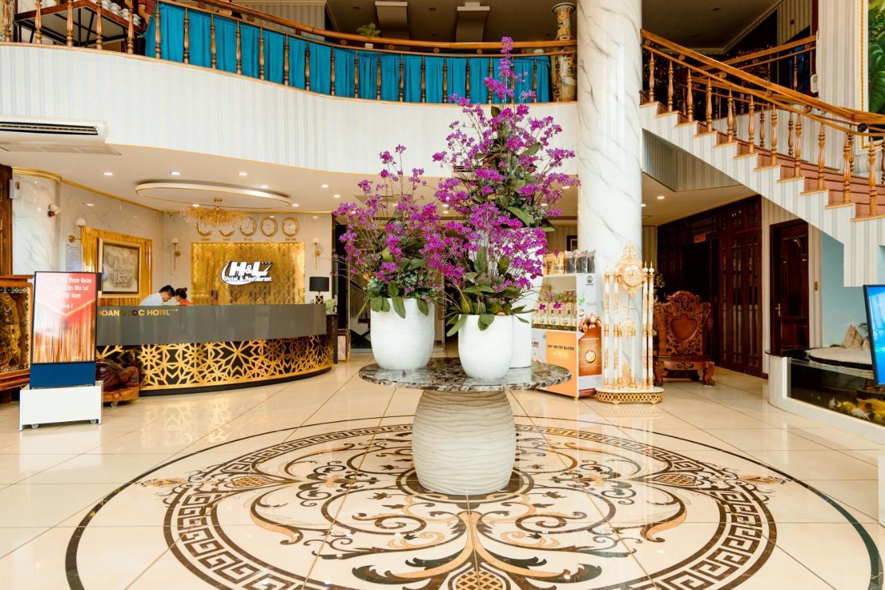 Hoang Loc Hotel バンメトート エクステリア 写真